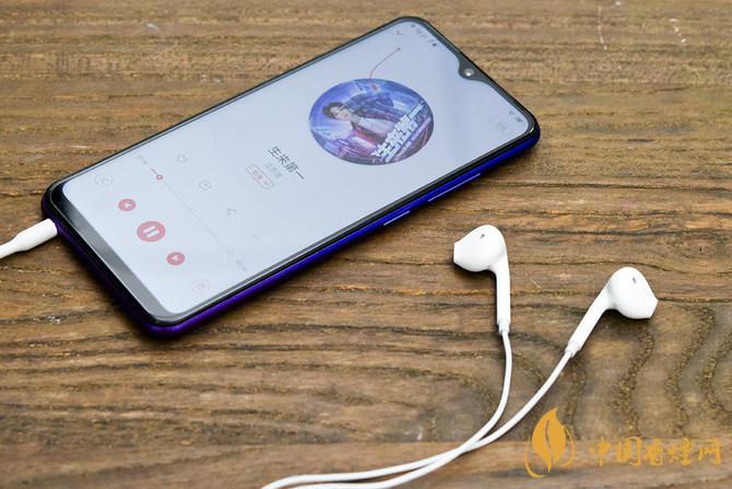 2021續(xù)航時(shí)間長的手機(jī)有哪些 2021手機(jī)續(xù)航時(shí)間排名