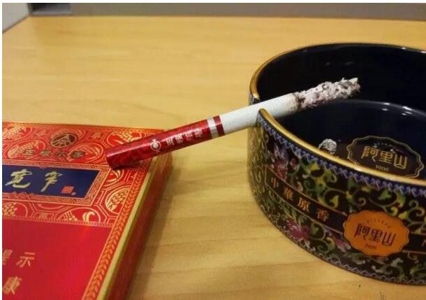 寬窄五糧濃香，香煙邂逅五糧液你值得擁有