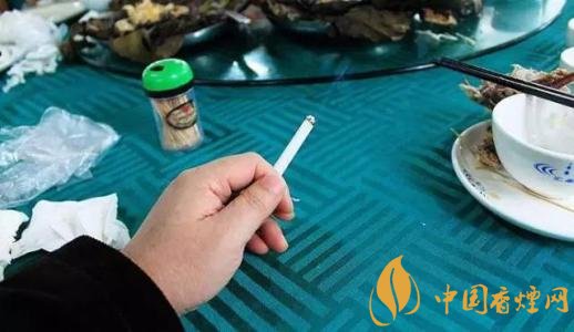 飯后抽煙危害更大嗎，飯后抽煙為什么舒服