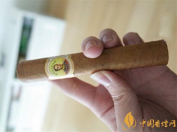 古巴雪茄(波利瓦爾皇冠)價(jià)格表圖 波利瓦爾皇冠多少錢(qián)